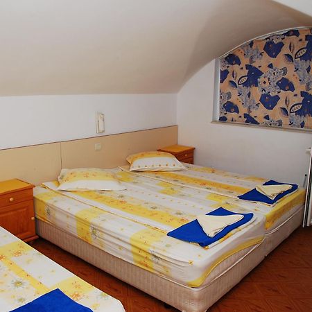 Guest House Markovi Ravda Quarto foto
